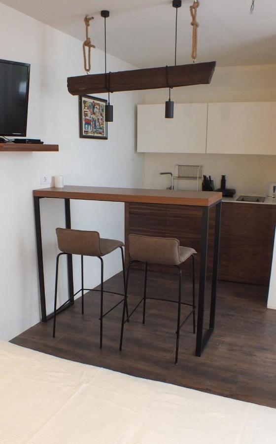 Little L Apartments Dorcol Belgrad Exterior foto